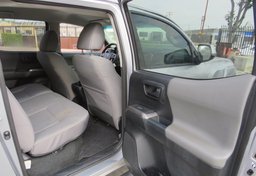 2017 Toyota Tacoma - Image 23