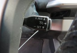 2017 Toyota Tacoma - Image 43