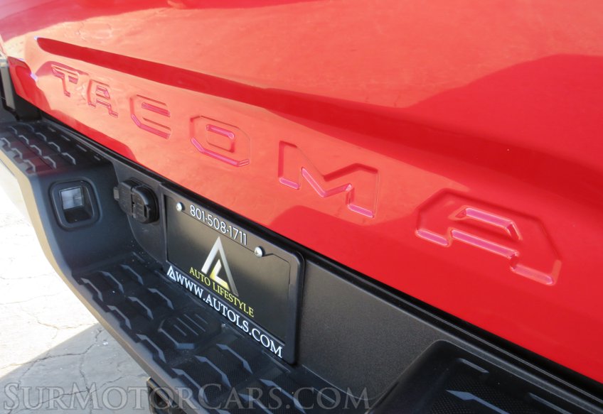 2021 Toyota Tacoma 4WD - Image 20