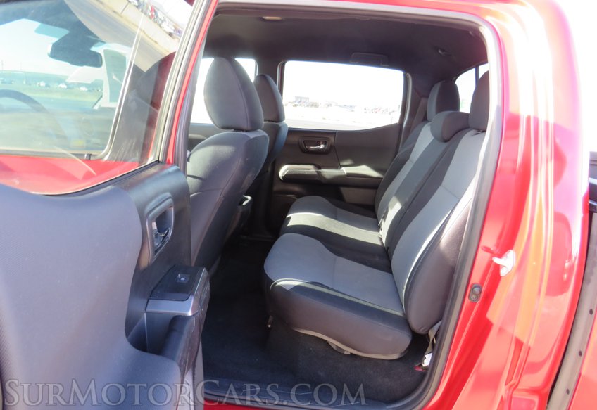 2021 Toyota Tacoma 4WD - Image 31