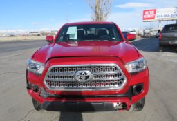 2021 Toyota Tacoma 4WD - Image 11