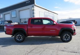 2021 Toyota Tacoma 4WD - Image 9