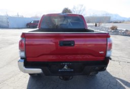 2021 Toyota Tacoma 4WD - Image 12