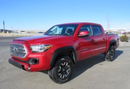 2021 Toyota Tacoma 4WD - Image 3