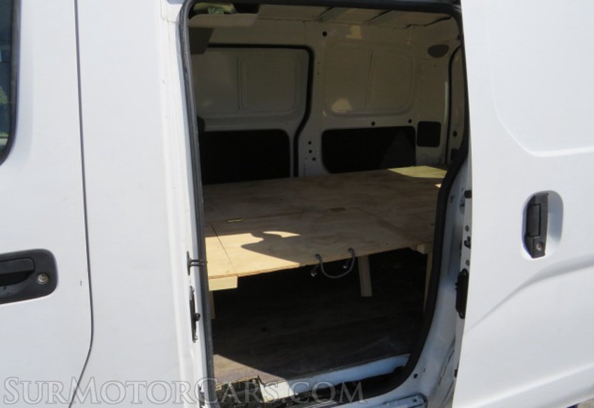 2017 Nissan NV200 Compact Cargo - Image 30