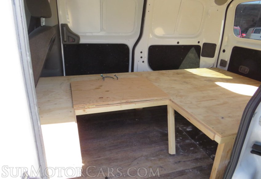 2017 Nissan NV200 Compact Cargo - Image 31