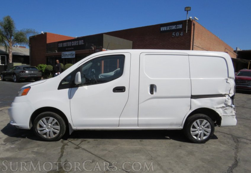 2017 Nissan NV200 Compact Cargo - Image 3