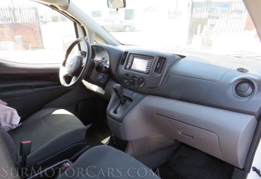 2017 Nissan NV200 Compact Cargo - Image 26