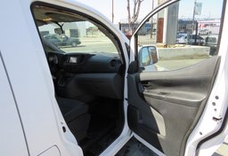 2017 Nissan NV200 Compact Cargo - Image 24