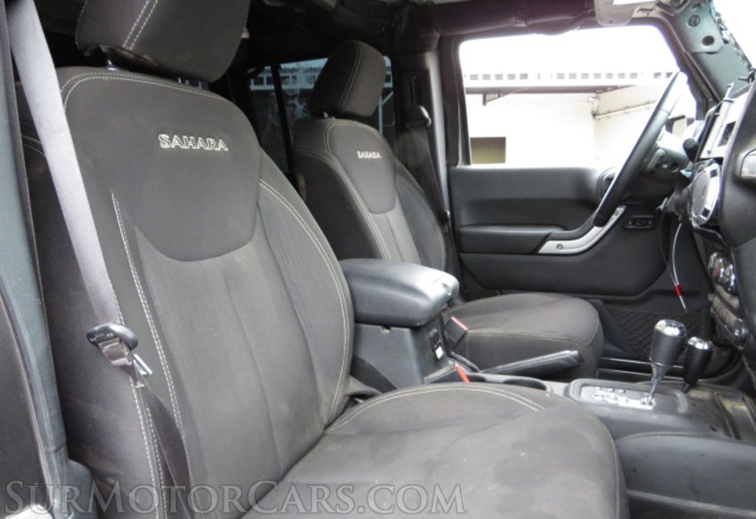 2017 Jeep Wrangler Unlimited - Image 30