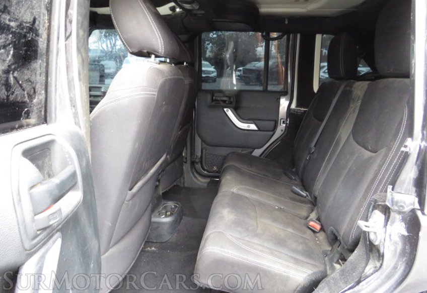 2017 Jeep Wrangler Unlimited - Image 28