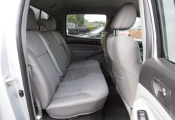 2012 Toyota Tacoma - Image 27