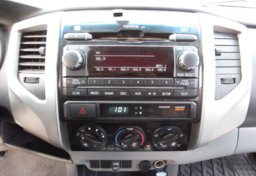 2012 Toyota Tacoma - Image 43