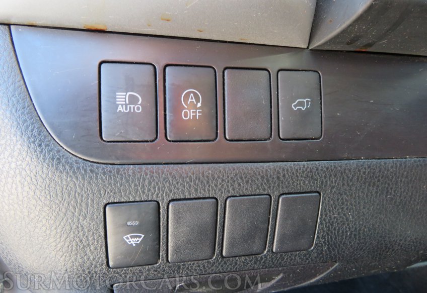 2019 Toyota Highlander - Image 40