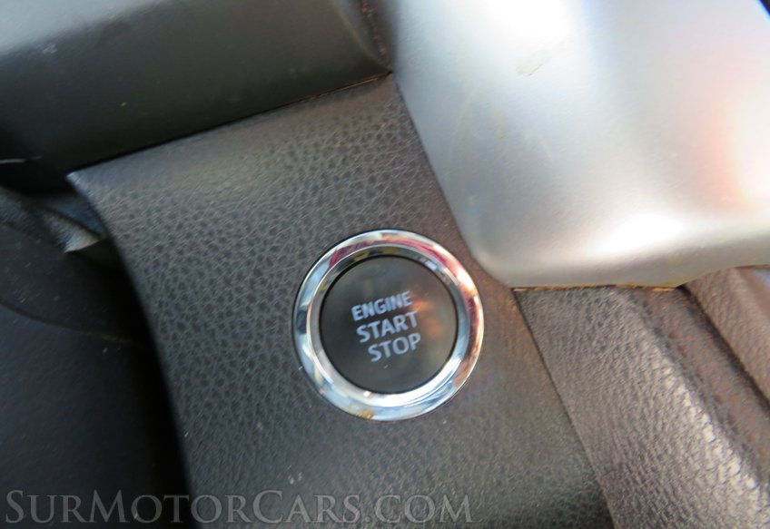 2019 Toyota Highlander - Image 39