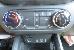 2023 Chevrolet Trailblazer - Image 39