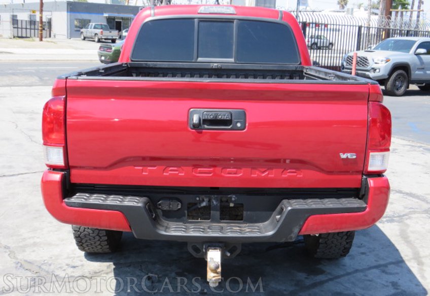 2016 Toyota Tacoma - Image 10