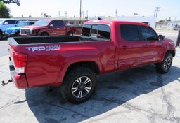 2016 Toyota Tacoma - Image 5