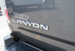 2016 GMC Canyon - Image 25