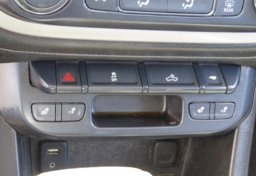 2016 GMC Canyon - Image 38