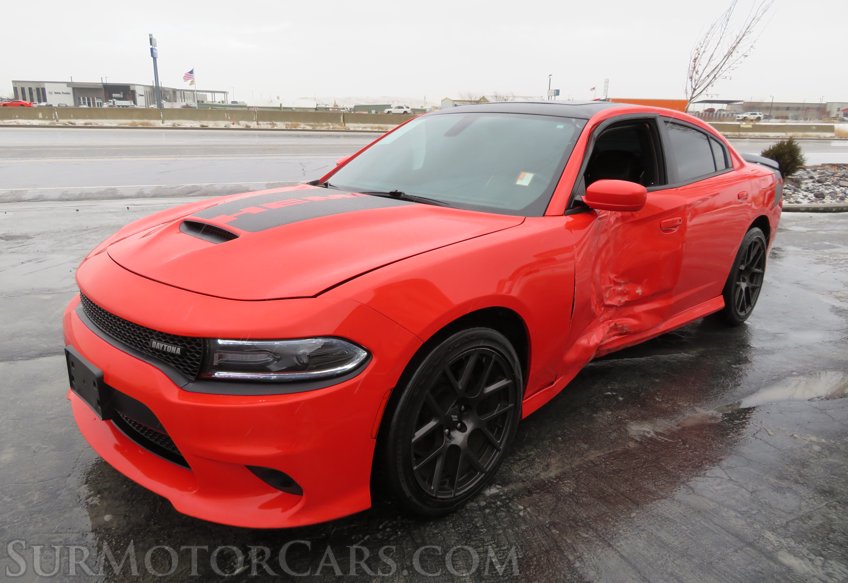 2017 Dodge Charger - Image 2
