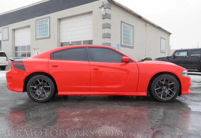 2017 Dodge Charger - Image 6