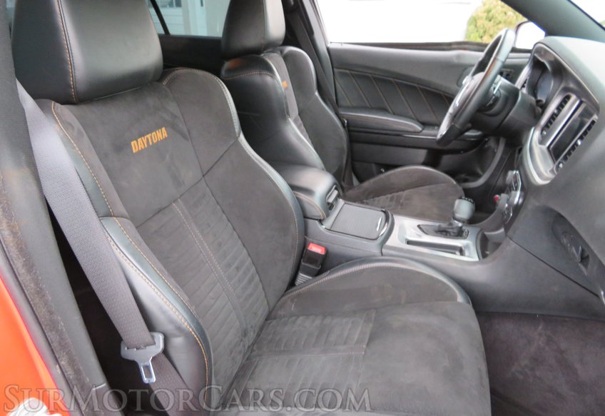 2017 Dodge Charger - Image 35