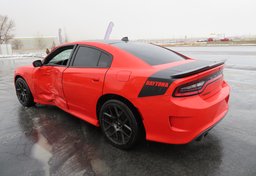 2017 Dodge Charger - Image 11