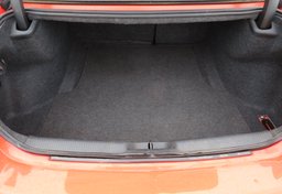 2017 Dodge Charger - Image 28