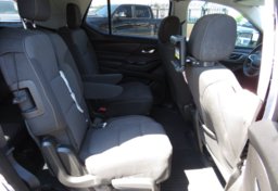 2018 Chevrolet Traverse - Image 33