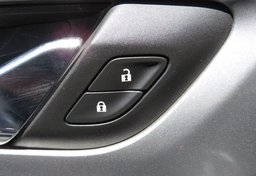 2018 Chevrolet Traverse - Image 50