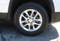 2018 Chevrolet Traverse - Image 21