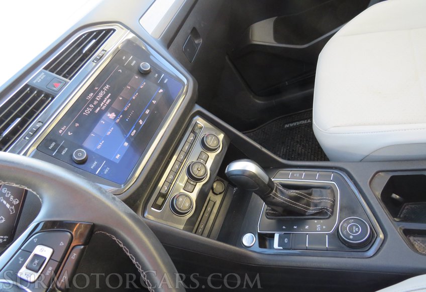 2021 Volkswagen Tiguan - Image 28