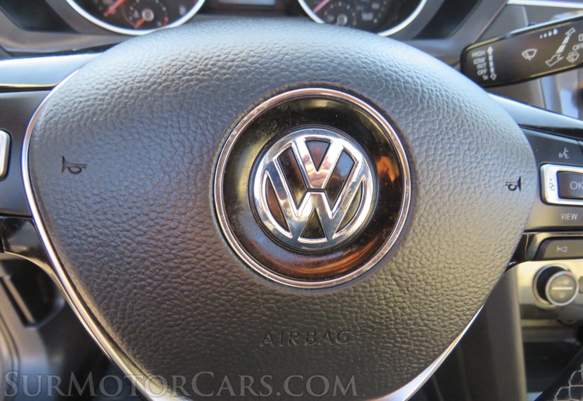 2021 Volkswagen Tiguan - Image 29