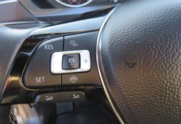 2021 Volkswagen Tiguan - Image 27