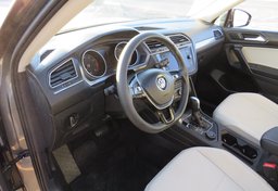 2021 Volkswagen Tiguan - Image 17