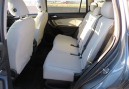 2021 Volkswagen Tiguan - Image 22