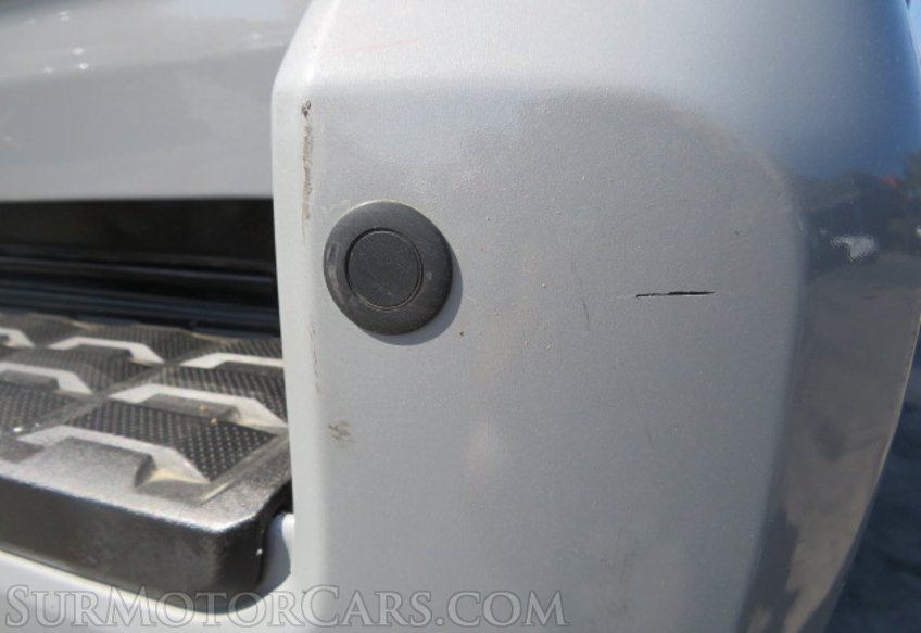 2019 Toyota Tacoma 4WD - Image 16