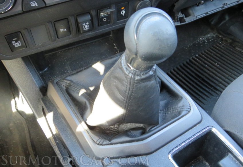 2019 Toyota Tacoma 4WD - Image 49