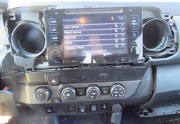 2019 Toyota Tacoma 4WD - Image 40