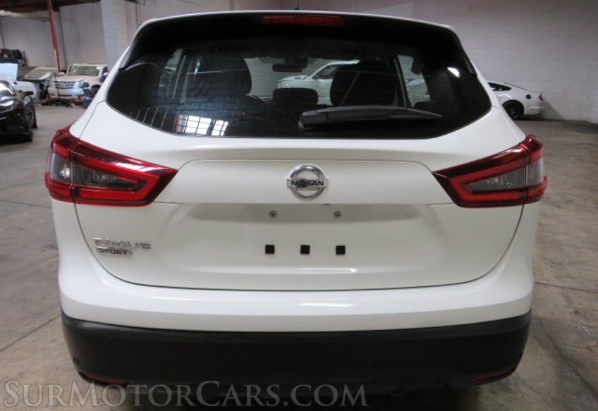 2020 Nissan Rogue Sport - Image 15