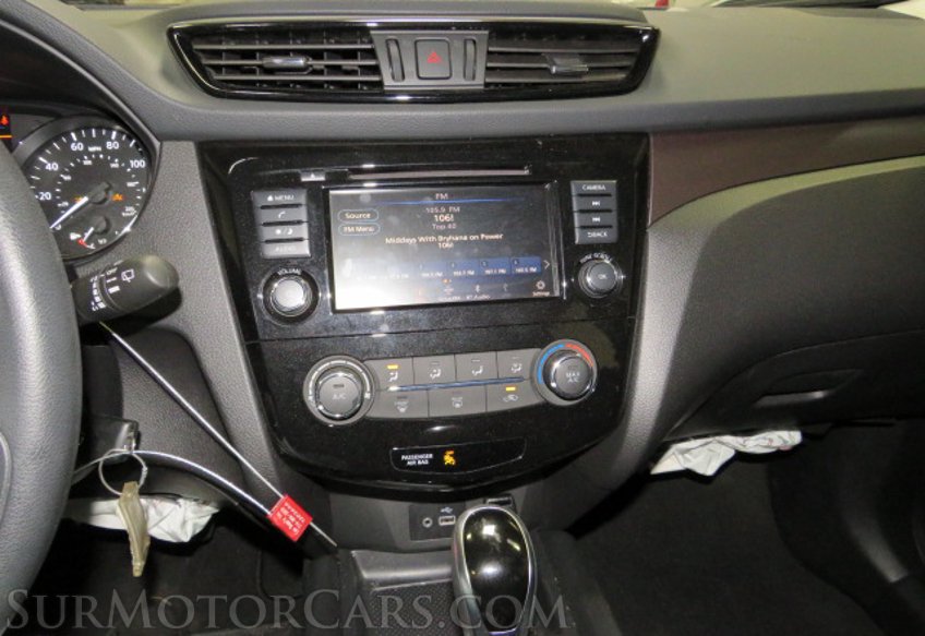 2020 Nissan Rogue Sport - Image 44