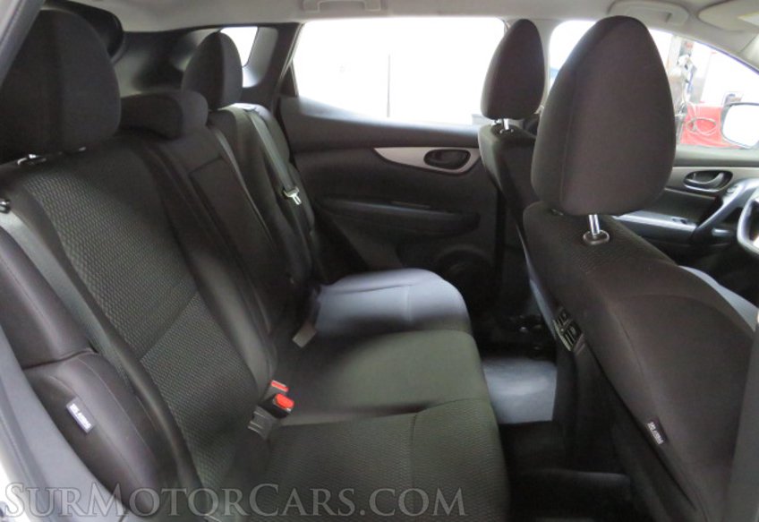 2020 Nissan Rogue Sport - Image 34