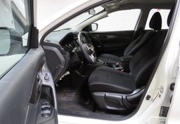 2020 Nissan Rogue Sport - Image 27