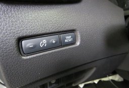 2020 Nissan Rogue Sport - Image 37