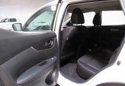 2020 Nissan Rogue Sport - Image 24