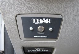 2019 Ford Super Duty F-250 SRW - Image 31