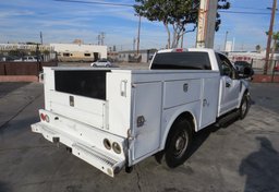 2019 Ford Super Duty F-250 SRW - Image 10