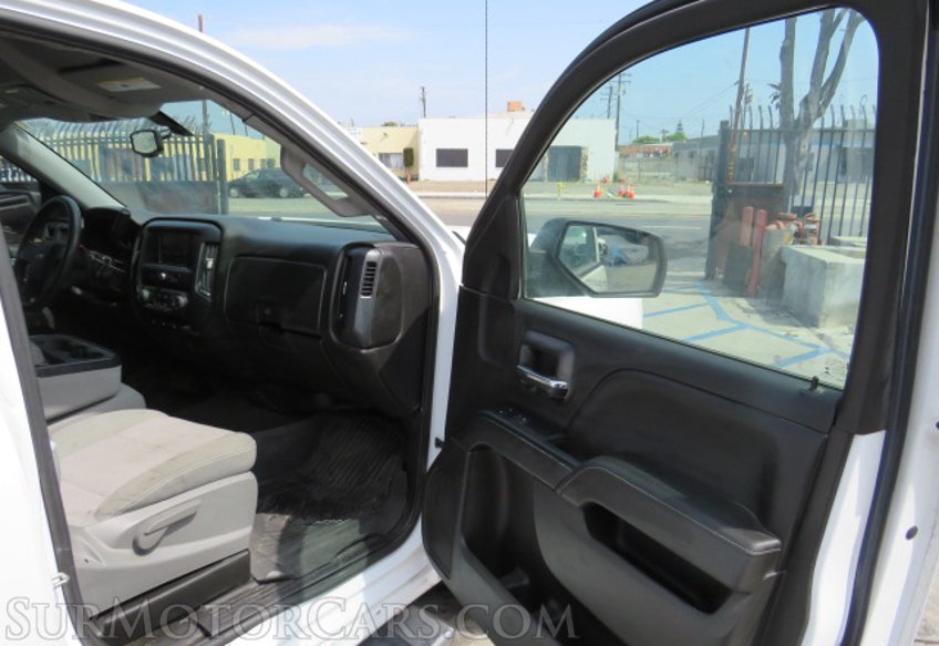 2018 Chevrolet Silverado 1500 - Image 19
