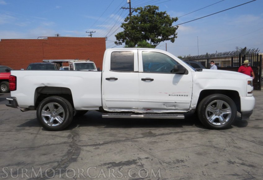 2018 Chevrolet Silverado 1500 - Image 12